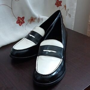 GH BASS & Co. Black and White Loafers